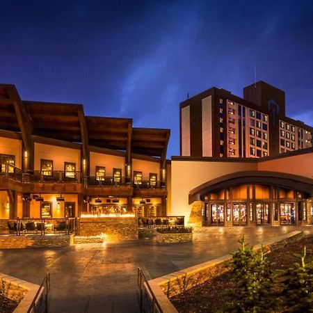Golden Nugget Lake Tahoe Стейтлайн Экстерьер фото