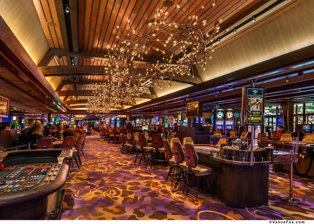 Golden Nugget Lake Tahoe Стейтлайн Экстерьер фото