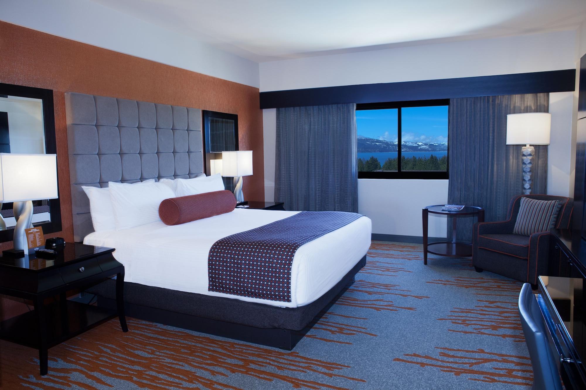 Golden Nugget Lake Tahoe Стейтлайн Экстерьер фото